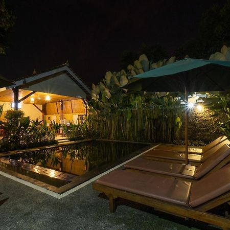 Kubu Kak Dudung Villas Jimbaran Екстериор снимка