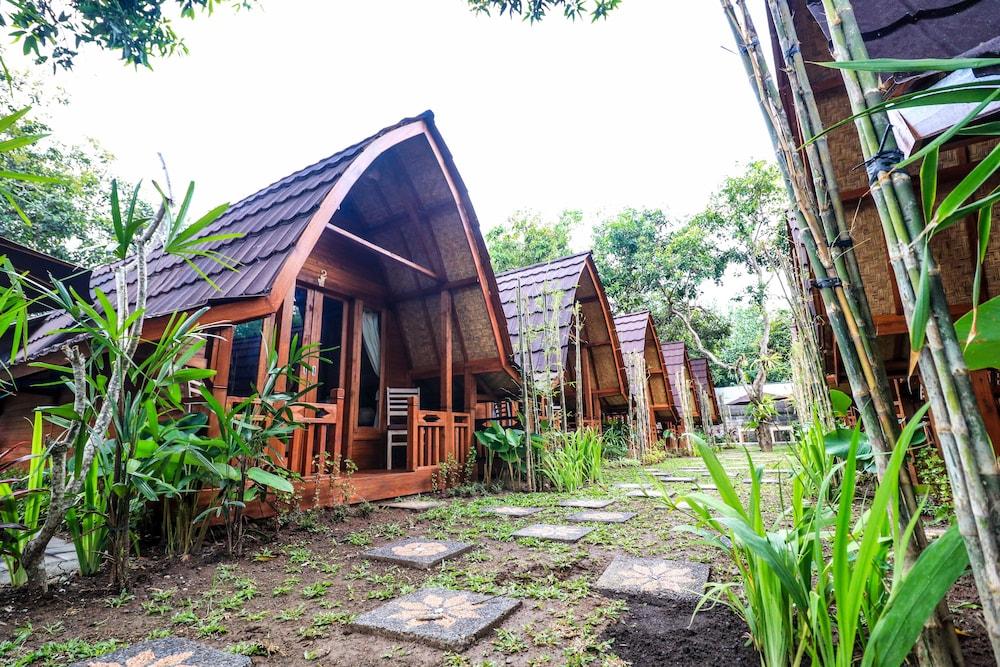 Kubu Kak Dudung Villas Jimbaran Екстериор снимка