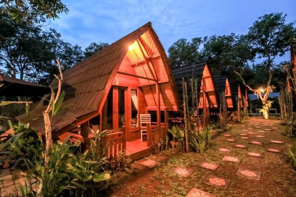 Kubu Kak Dudung Villas Jimbaran Екстериор снимка