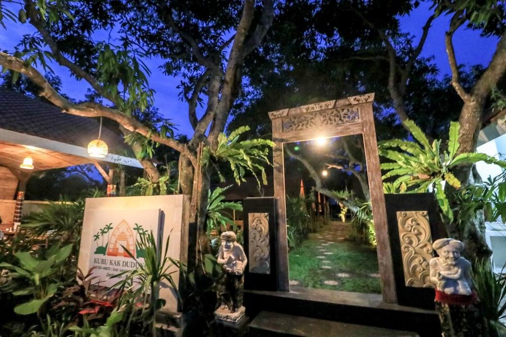 Kubu Kak Dudung Villas Jimbaran Екстериор снимка